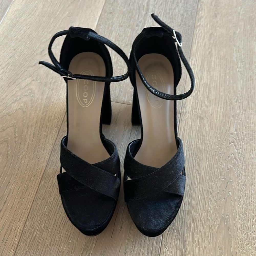 Scoop Black Velvet Platform Heeled Sandals - Picture 7 of 13